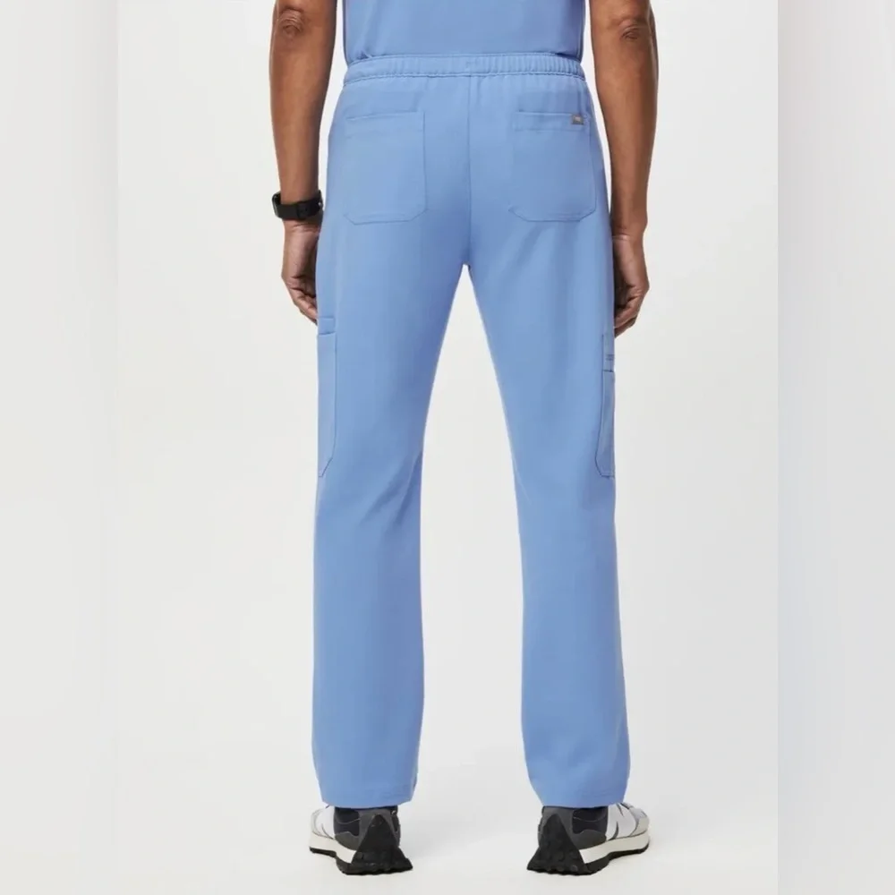 FIGS Men’s Technical Collection Cargo Scrub Pants - Picture 3 of 9